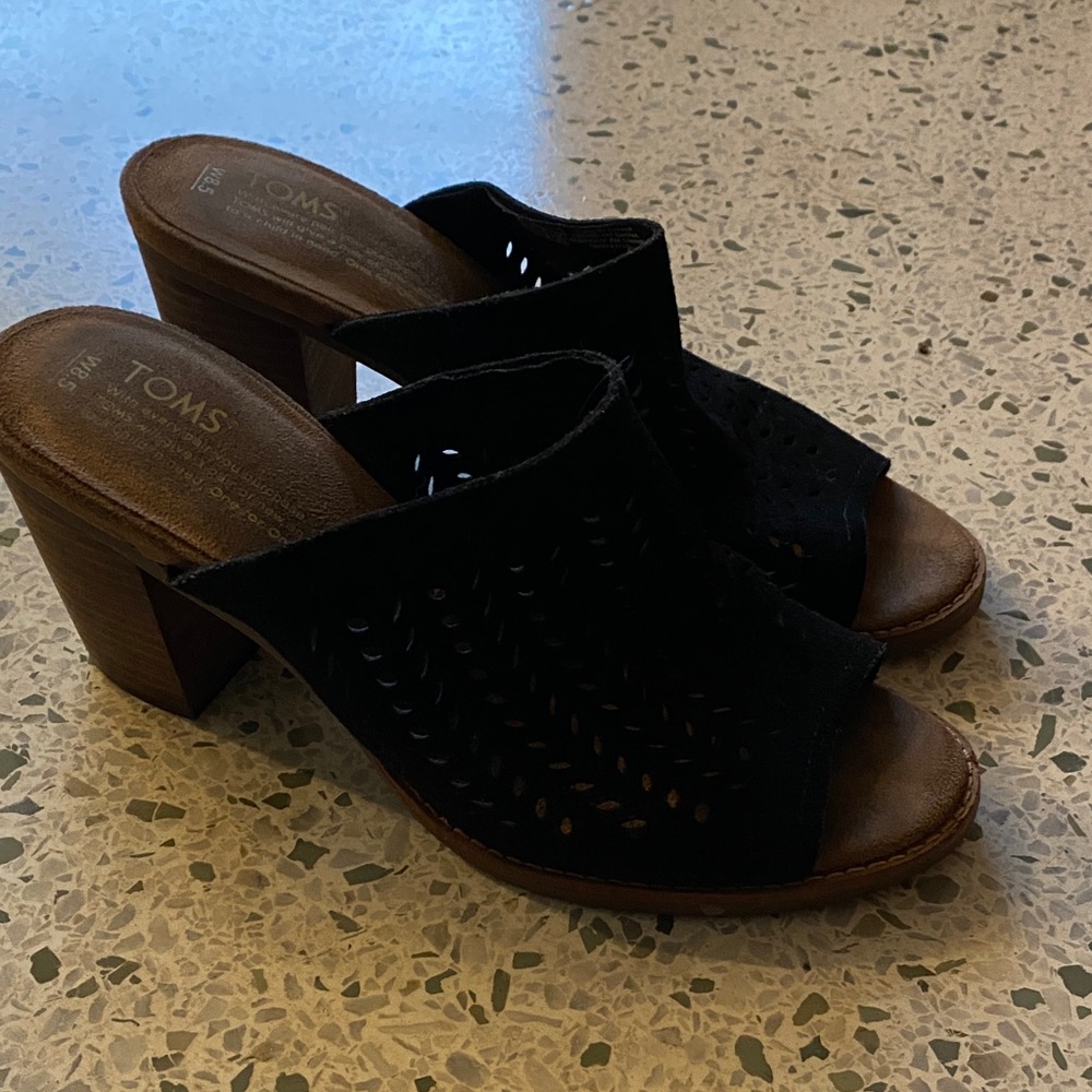 TOMS Black Peep-Toe Mules